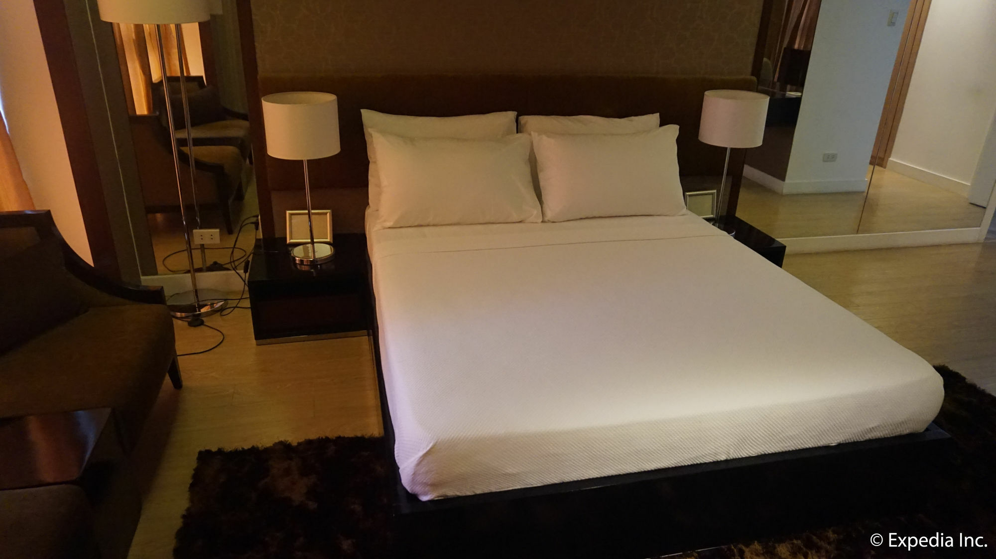 Shang Luxury Suites Mandaluyong Extérieur photo