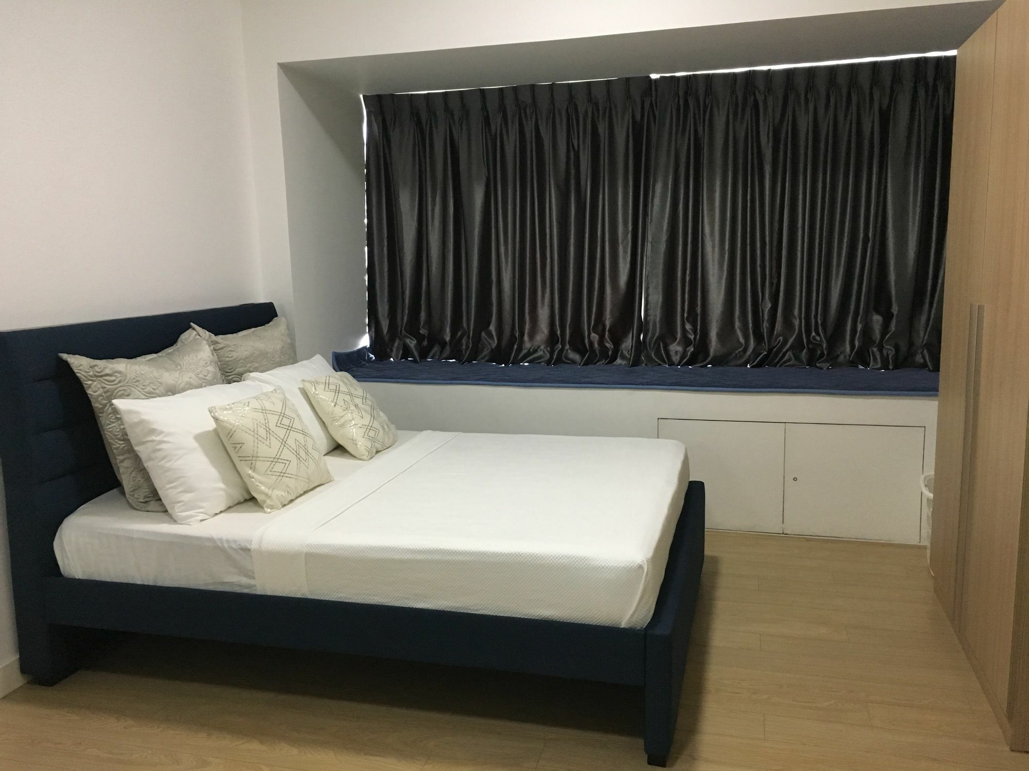 Shang Luxury Suites Mandaluyong Extérieur photo