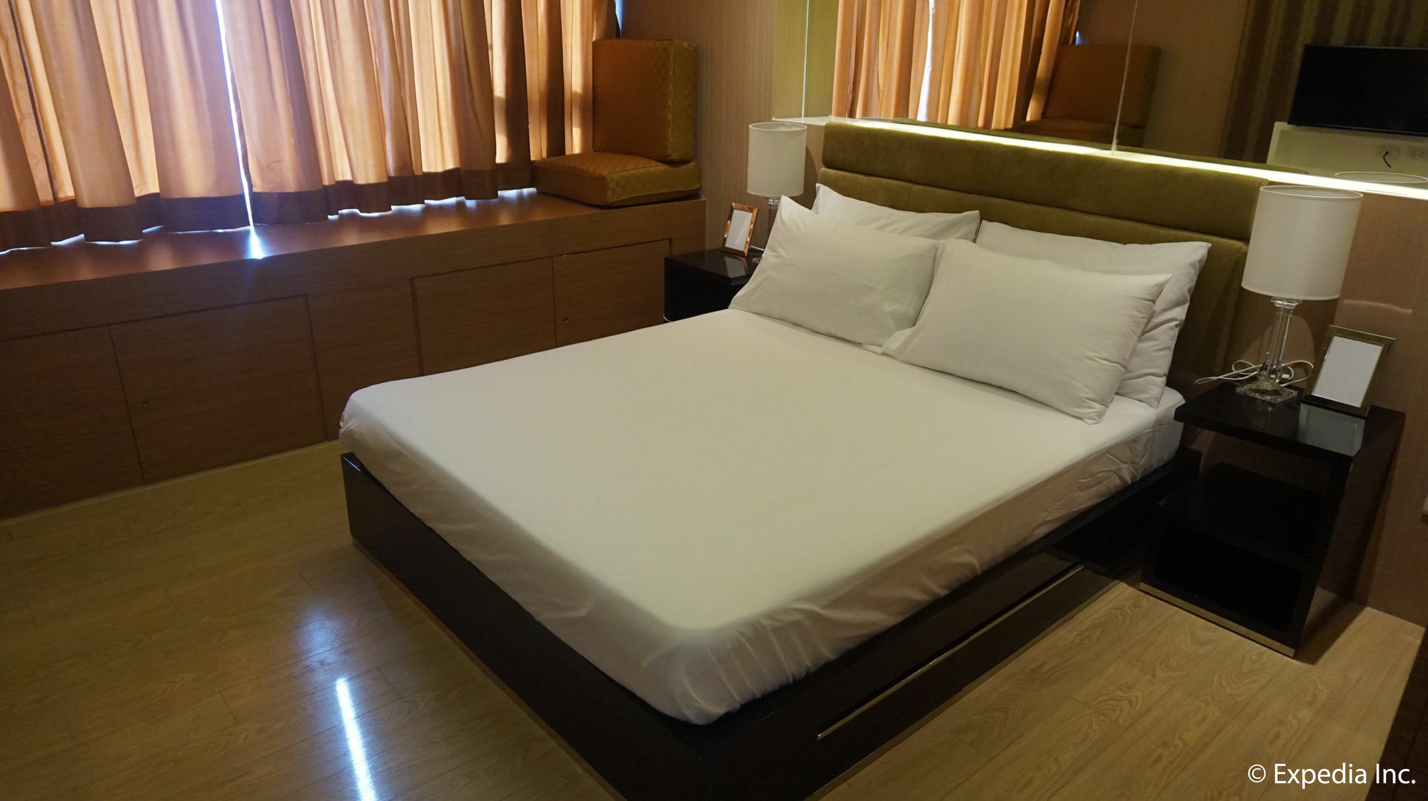 Shang Luxury Suites Mandaluyong Extérieur photo